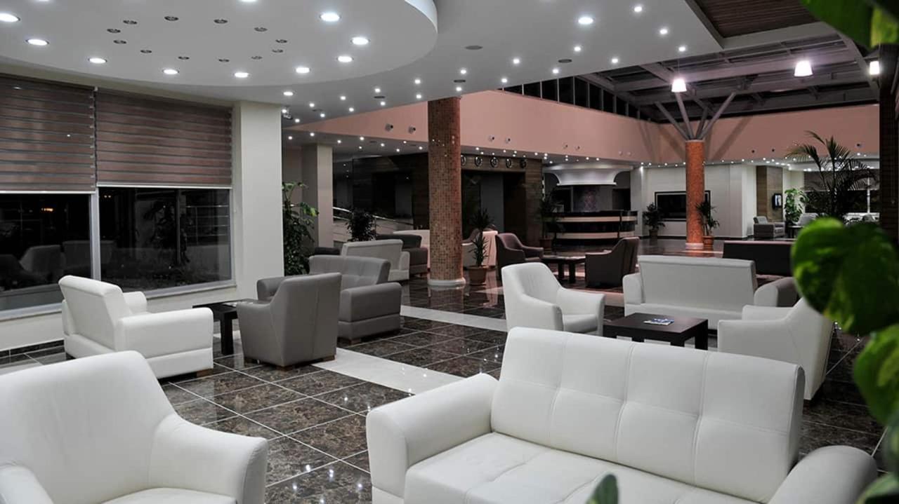 Obam Termal Resort Hotel Ve Spa Sindirgi Bagian luar foto