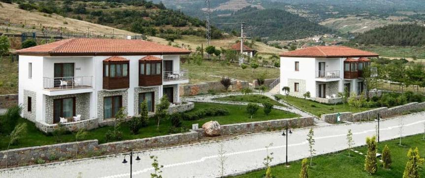 Obam Termal Resort Hotel Ve Spa Sindirgi Bagian luar foto