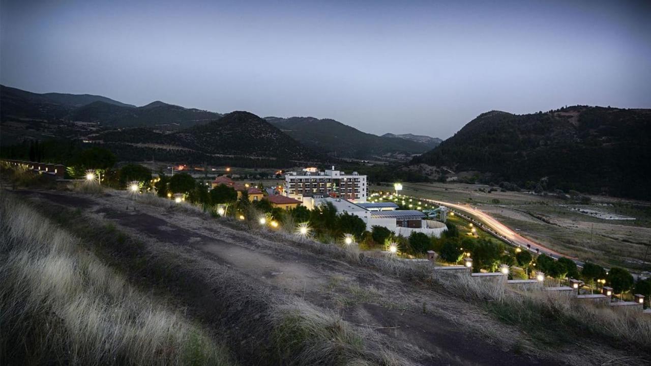 Obam Termal Resort Hotel Ve Spa Sindirgi Bagian luar foto